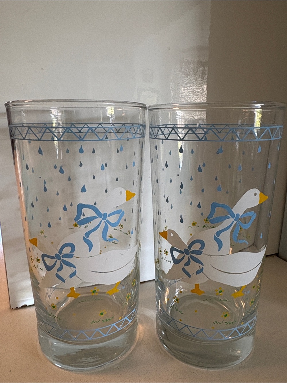 Set of 2 Vintage 80s Anchor Hocking